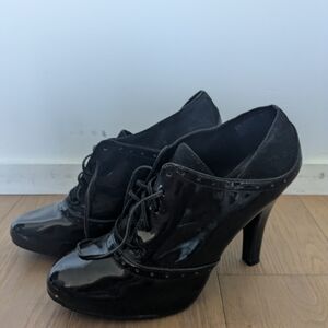 FIONI Black Patent Lace-up Heels